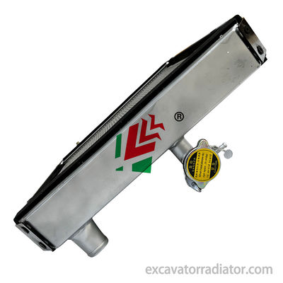 জিয়াংহাই জেএসি 1024 বাস রেডিয়েটার কুলার সমাবেশ অ্যালুমিনিয়াম যাত্রীবাহী গাড়ি ইঞ্জিন কুলিং সিস্টেম ওয়াটার ট্যাঙ্ক সিলভার রঙ